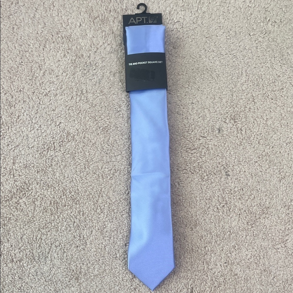NWT Apt. 9 Sky Blue/Lavender Tie and Pocket Square Set - Picture 1 of 6